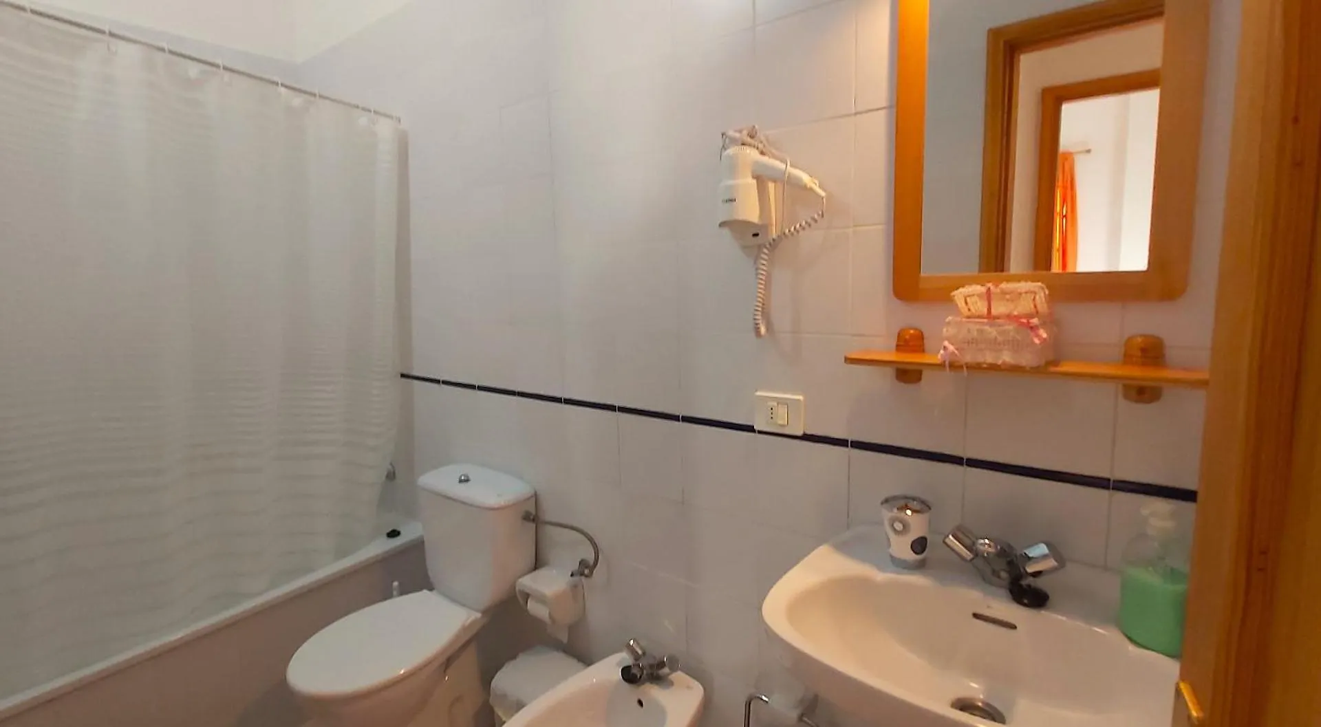 Apartamentos Correhuela Hermigua